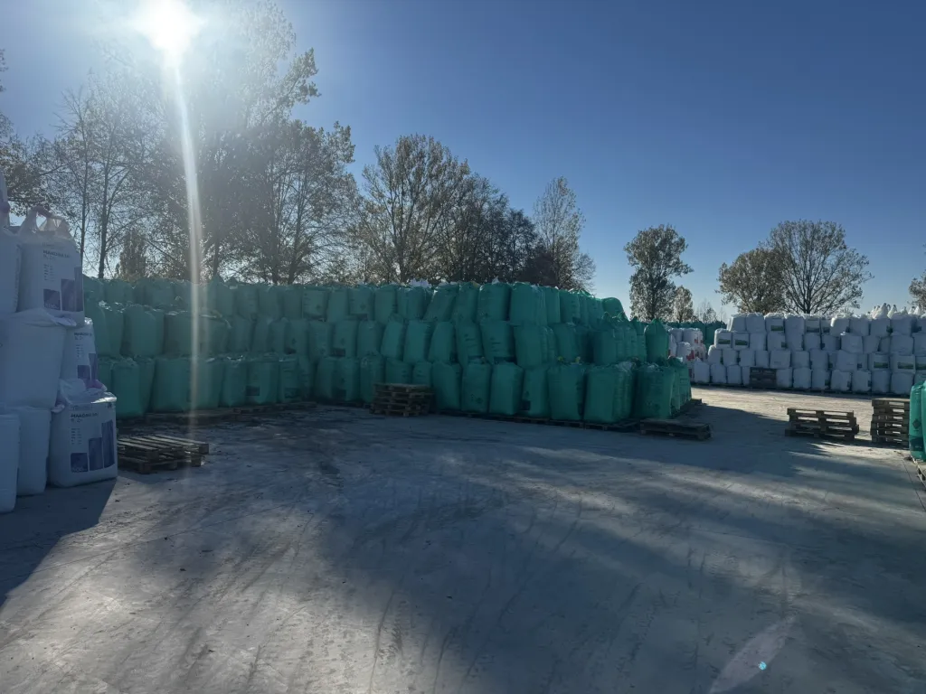 Зберігання добрив взимку та рекомендації для аграріїв - Makosh